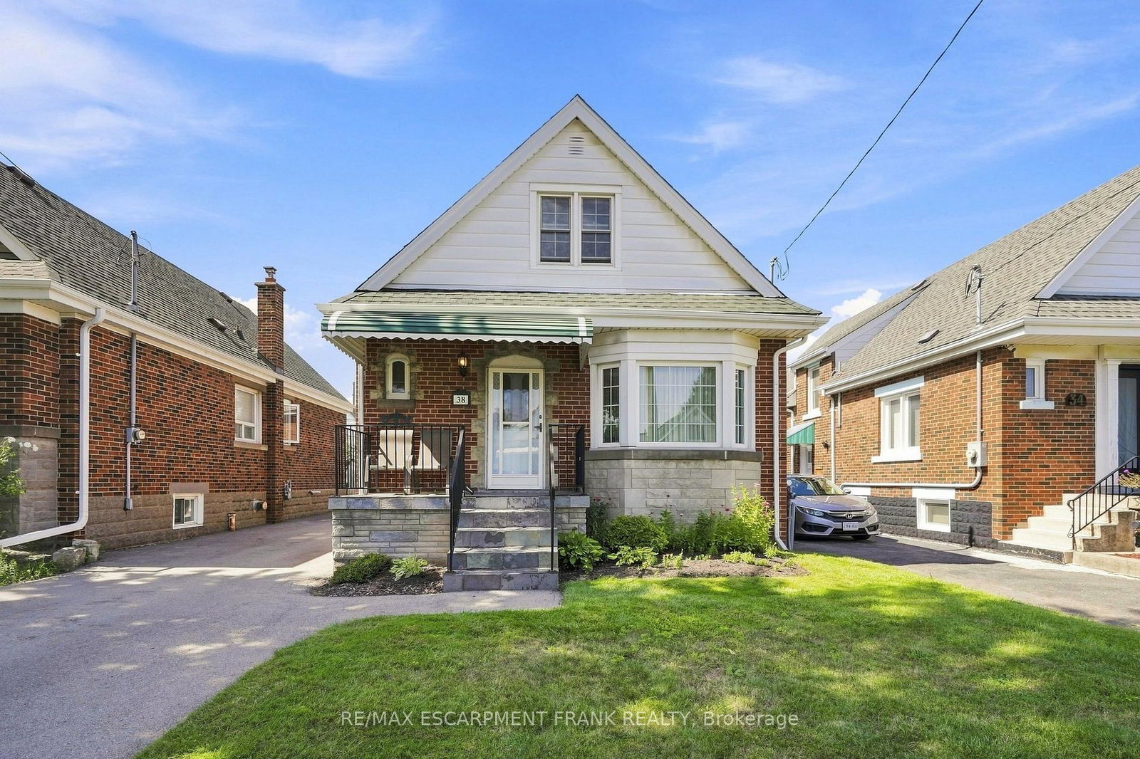 38-garside-avenue-s-hamilton-ontario-x13763524