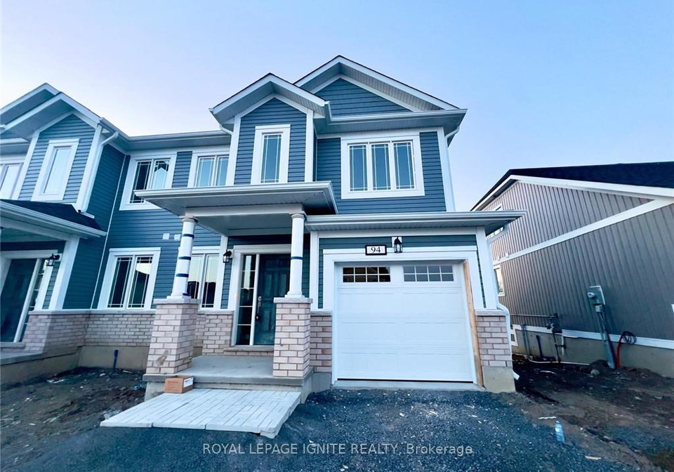 94-golf-links-drive-loyalist-ontario-x13763550