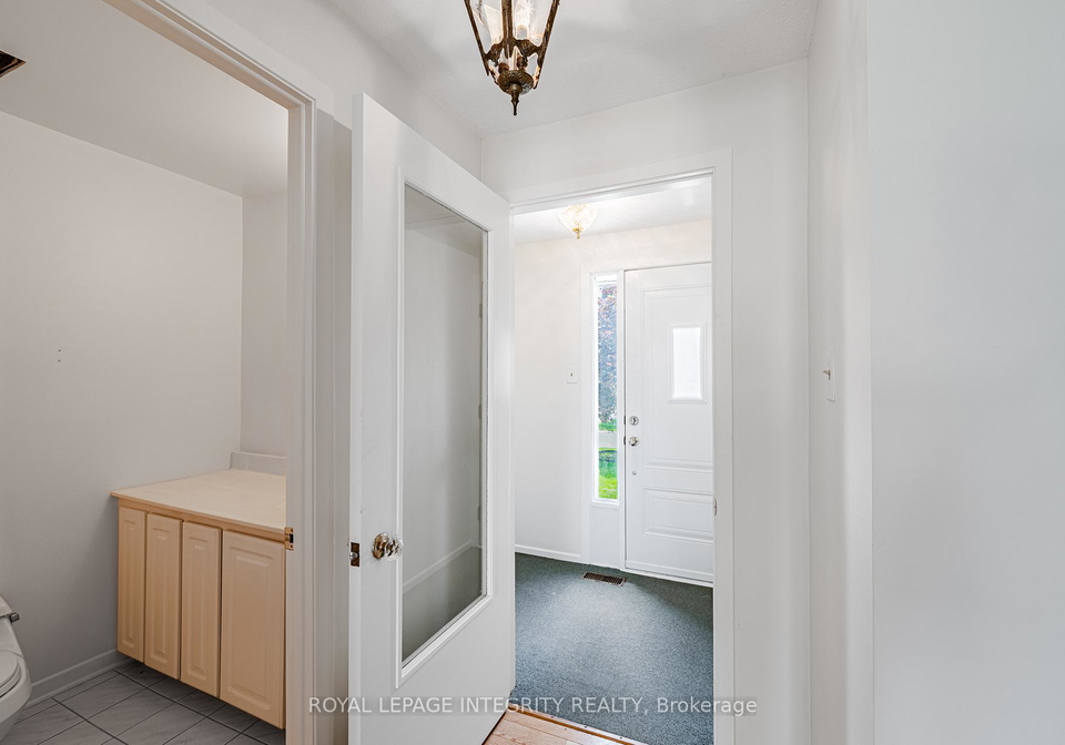 32c-benlea-drive-ottawa-ontario-x13763780
