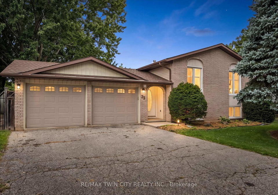 33-maccoll-place-haldimand-ontario-x13763868