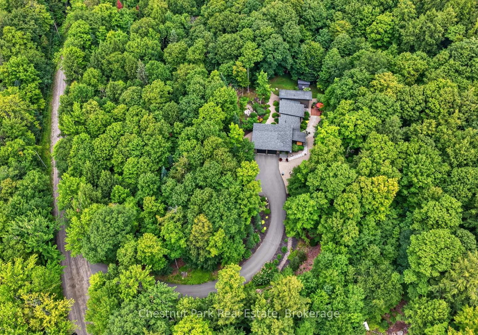 115-lindgren-road-e-huntsville-ontario-x13764074
