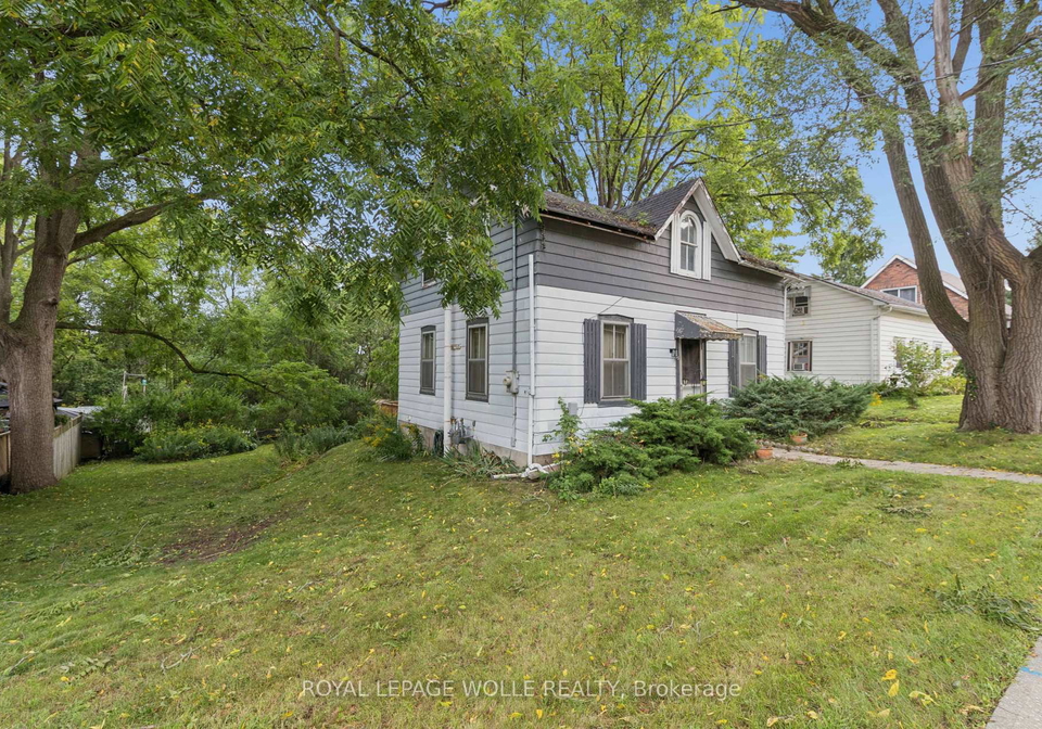 53-capron-street-brant-ontario-x13764096
