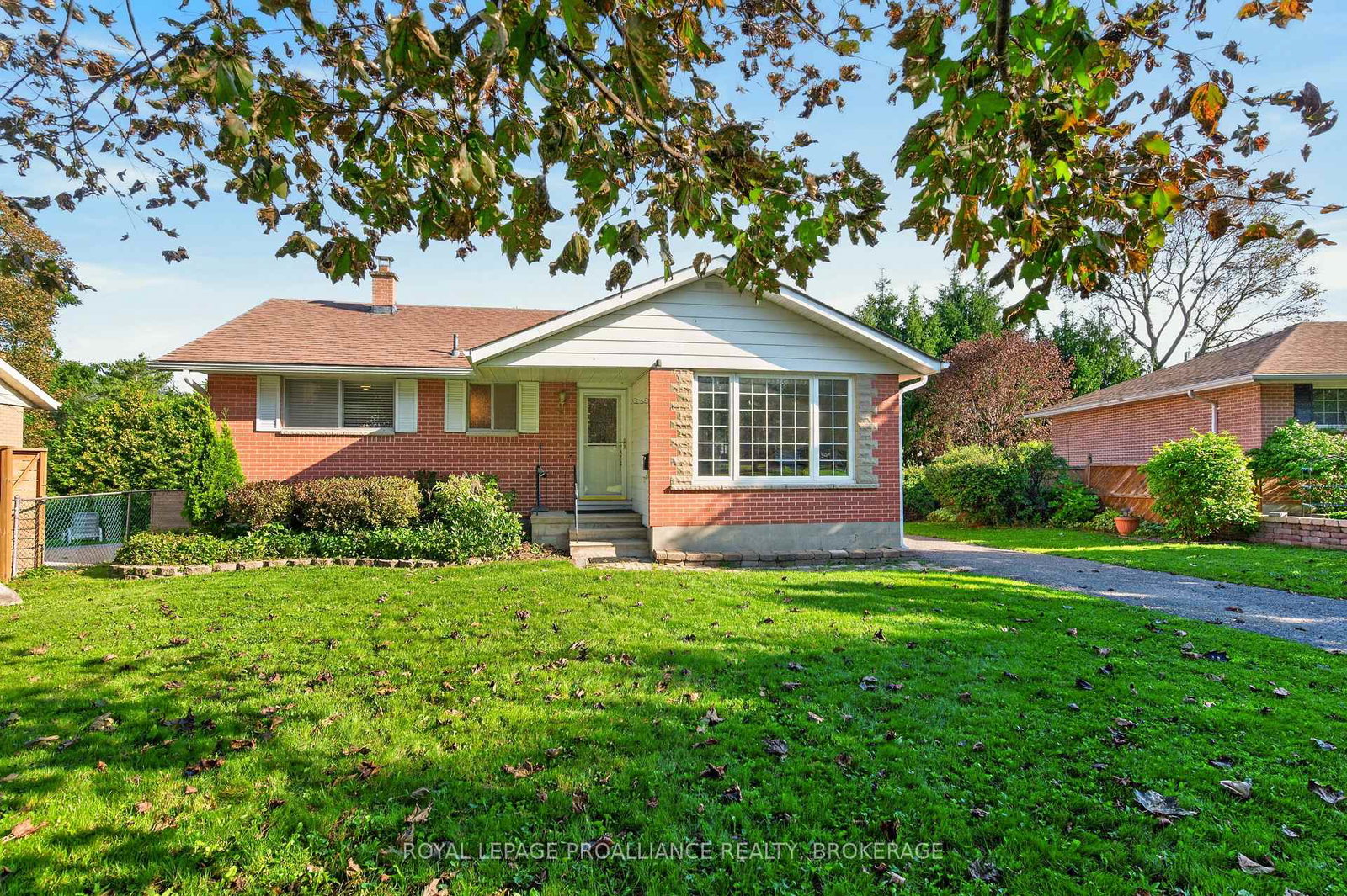 15-hampstead-kingston-ontario-x13764278