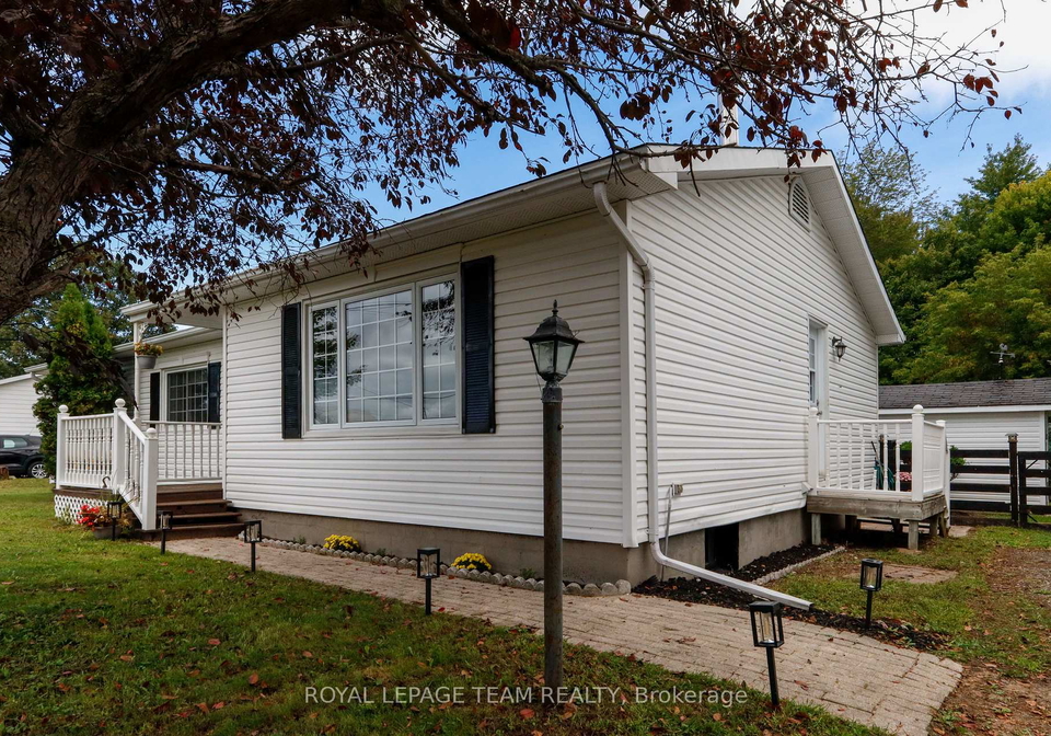 5765-rideau-river-road-north-grenville-ontario-x13764370