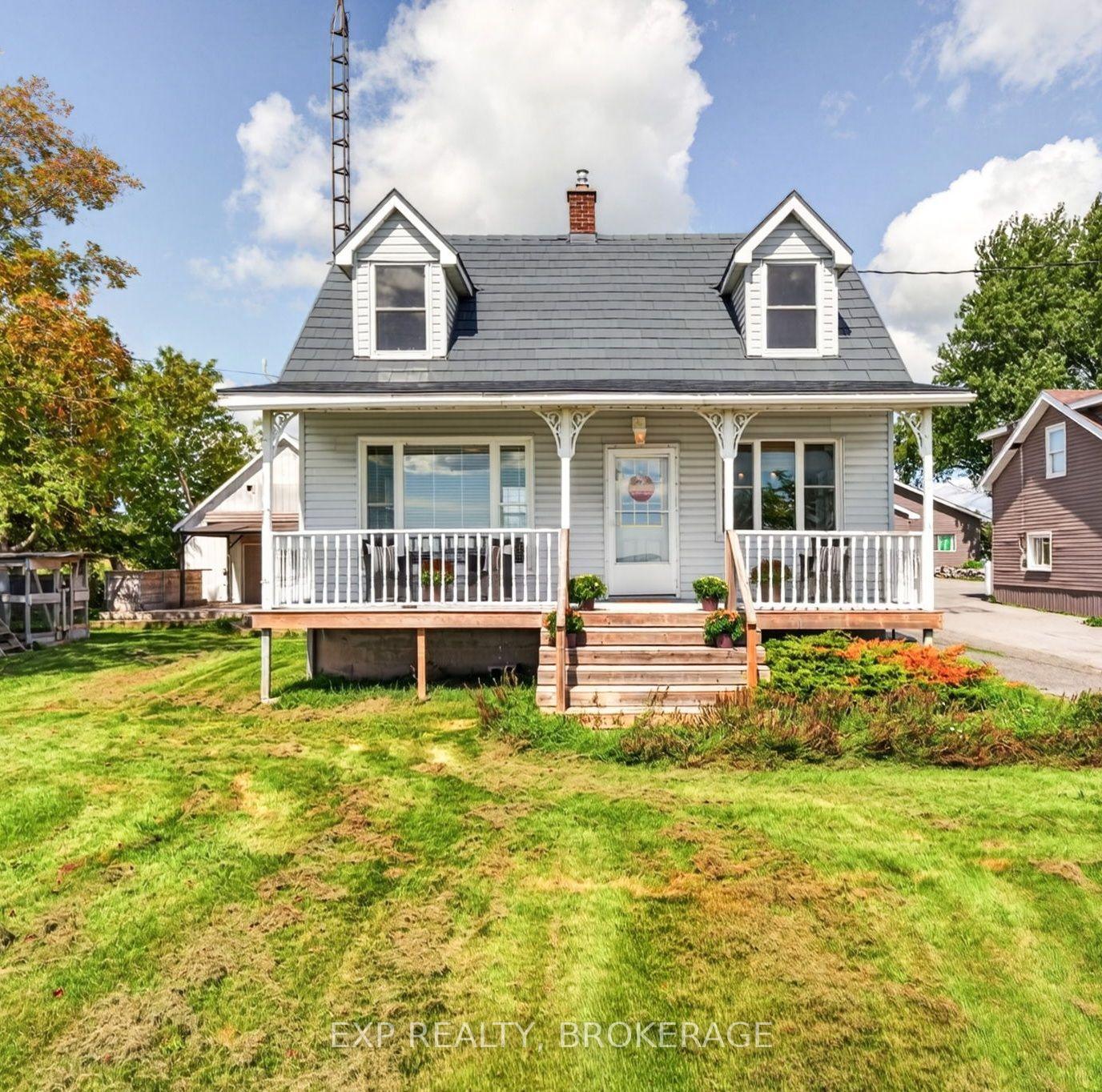 5157-bath-road-loyalist-ontario-x13764396