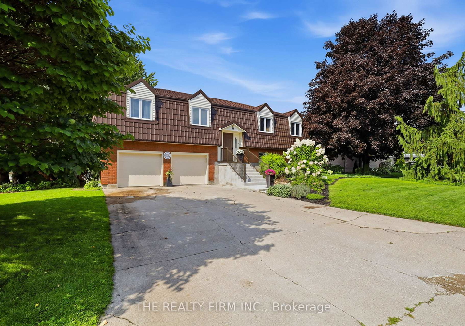 1-hueston-drive-thames-centre-ontario-x13764402