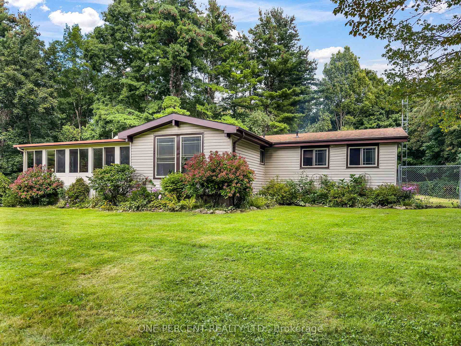87-fitzsimmons-road-front-of-leeds-seeleys-bay-ontario-x13764518