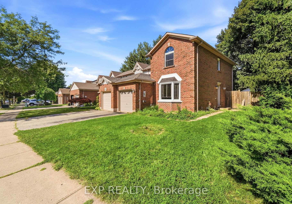 14-hedge-lawn-drive-grimsby-ontario-x13764568