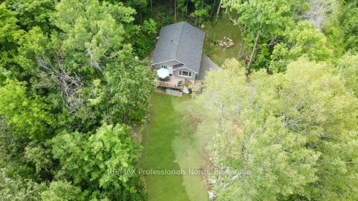 1065-hendersons-road-minden-hills-ontario-x13764652