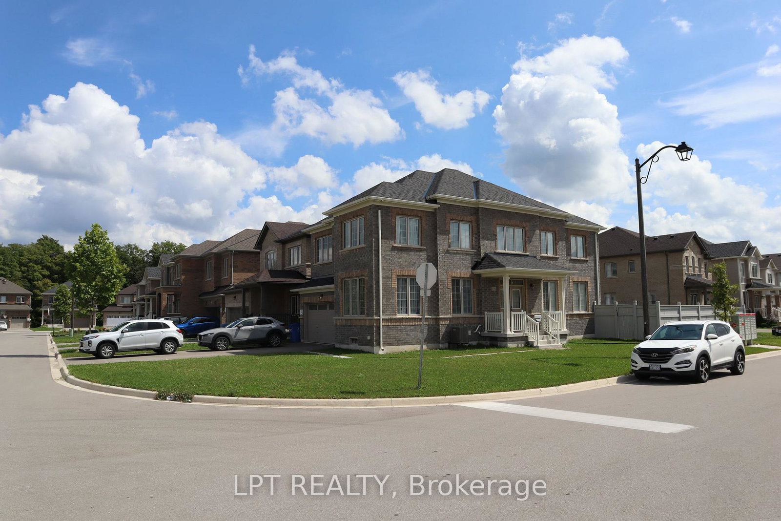 718-anishinaabe-drive-melancthon-ontario-x13764656