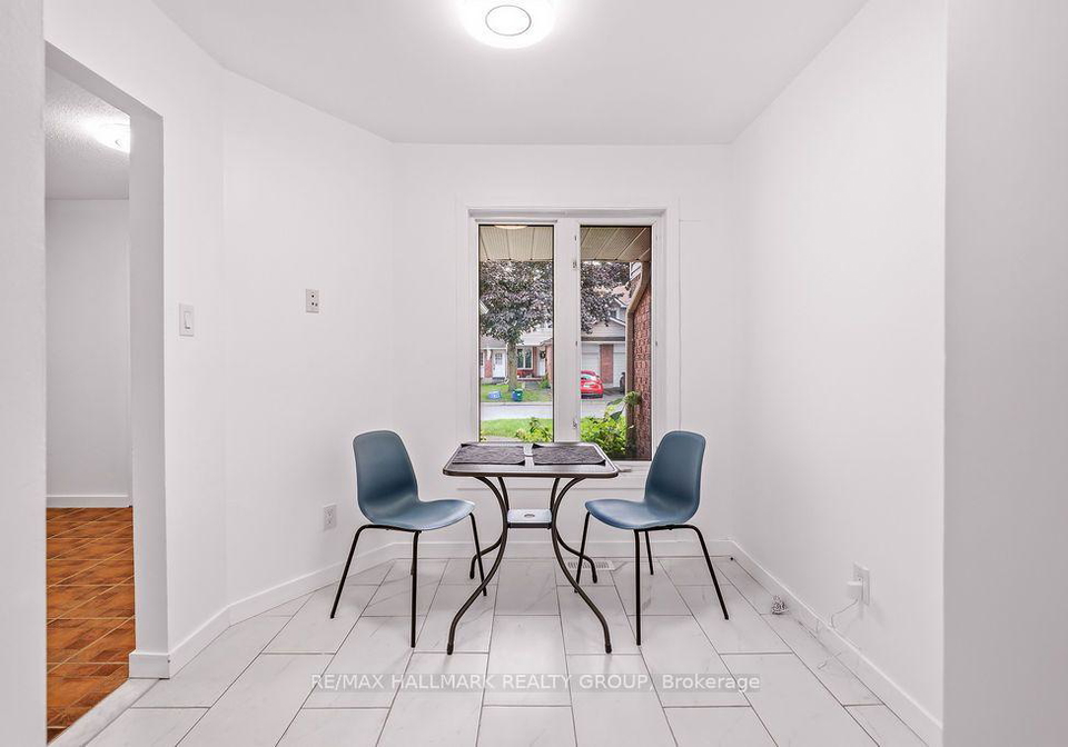 74-welsh-private-ottawa-ontario-x13764682