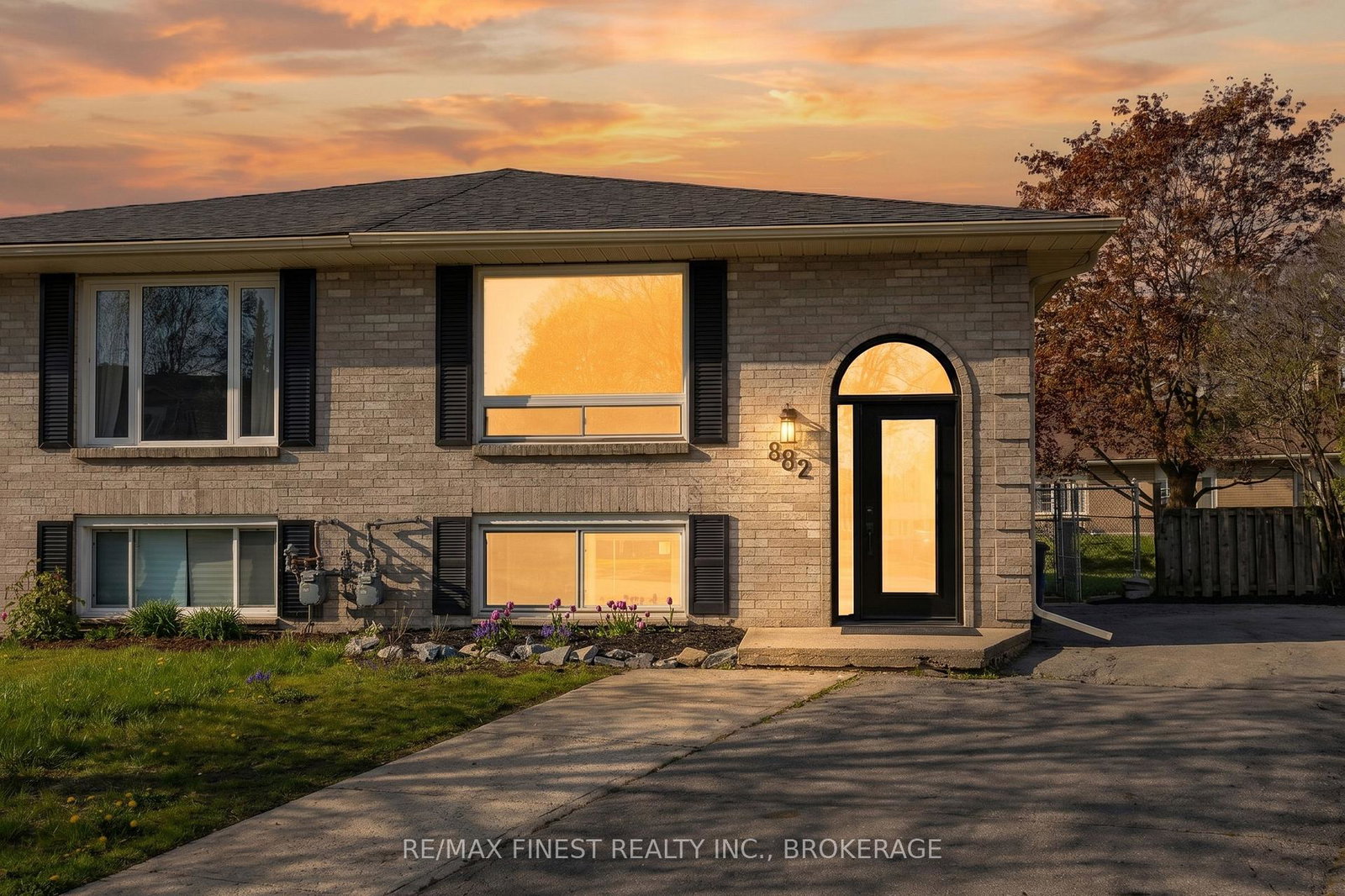 882-beaconhill-court-kingston-ontario-x13765168