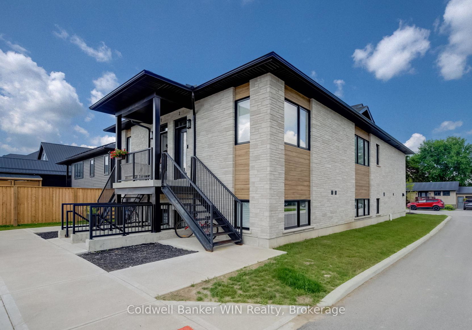 440-wellington-street-e-wellington-north-ontario-x13765256