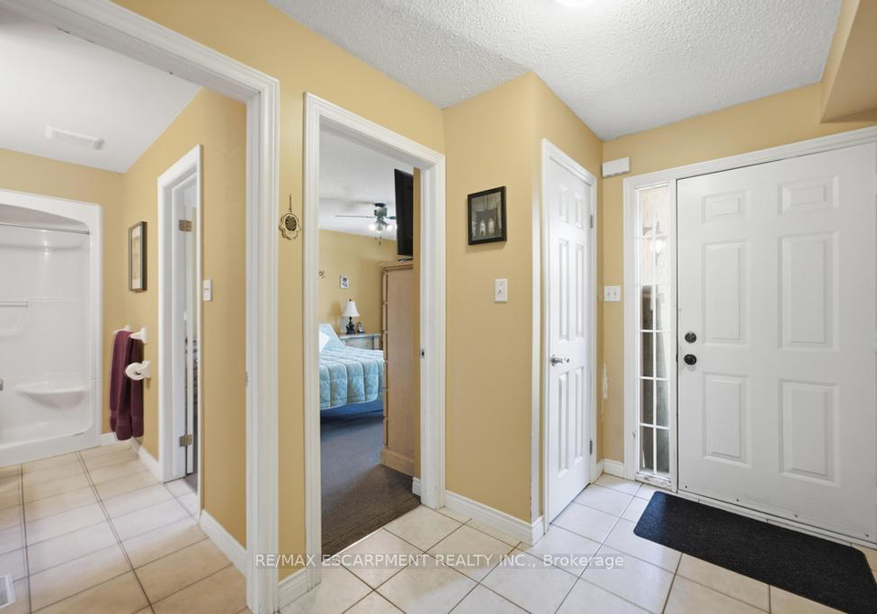 47-dynasty-avenue-hamilton-ontario-x13765388