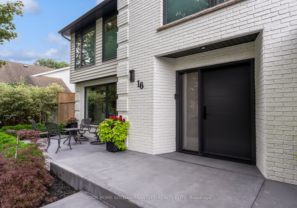 16-whitehall-gate-pelham-ontario-x13765440