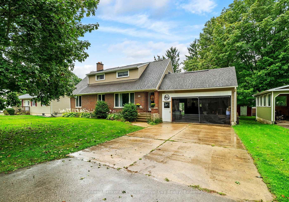 80-princess-street-w-central-huron-ontario-x13765466