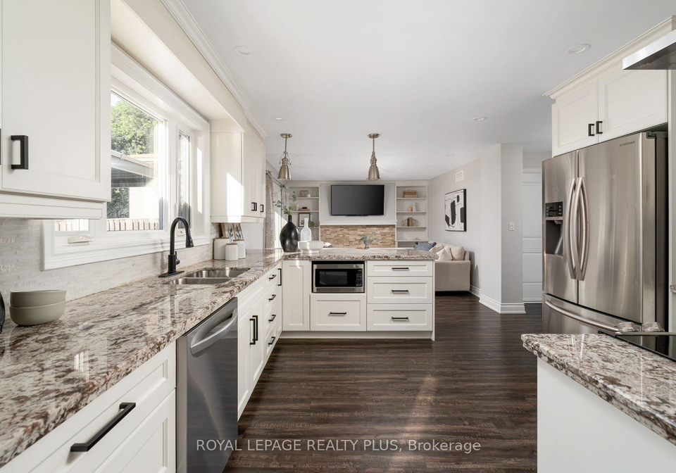 20-san-marino-crescent-hamilton-ontario-x13765626
