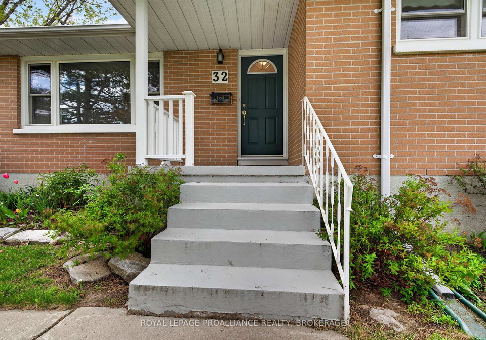 32-lennox-street-kingston-ontario-x13765732