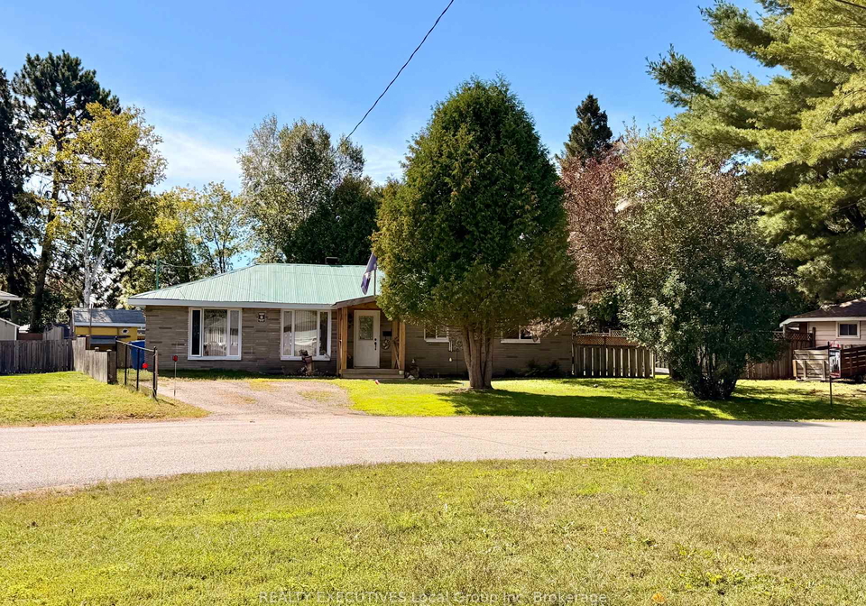 5-ralph-place-north-bay-ontario-x13765898