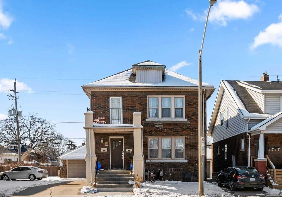 2257-59-howard-avenue-windsor-ontario-x13765978