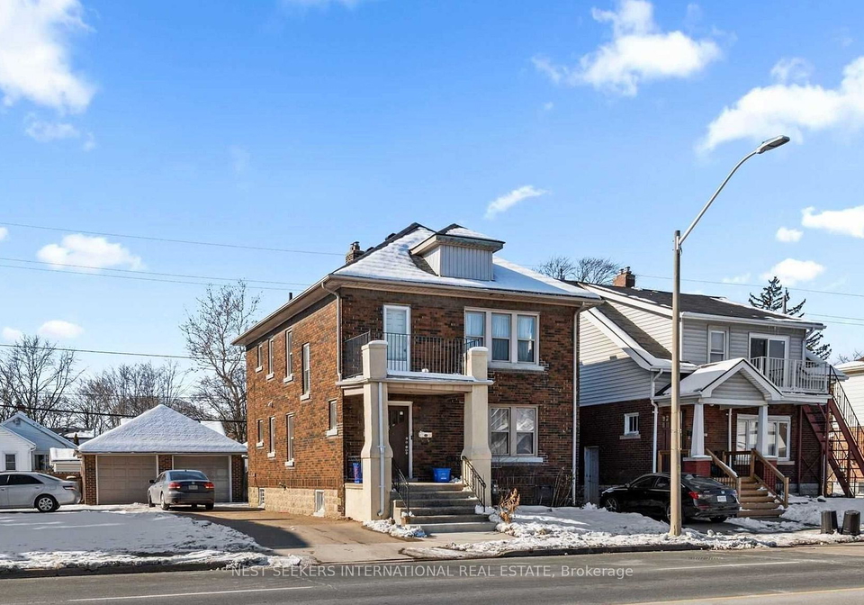 2257-59-howard-avenue-windsor-ontario-x13765978
