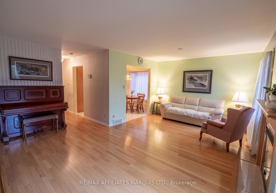 120-heritage-place-cornwall-ontario-x13765990