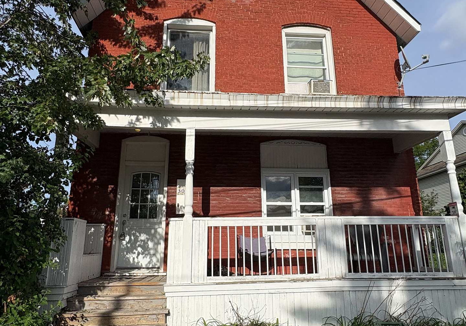 301-cyr-avenue-ottawa-ontario-x13766248