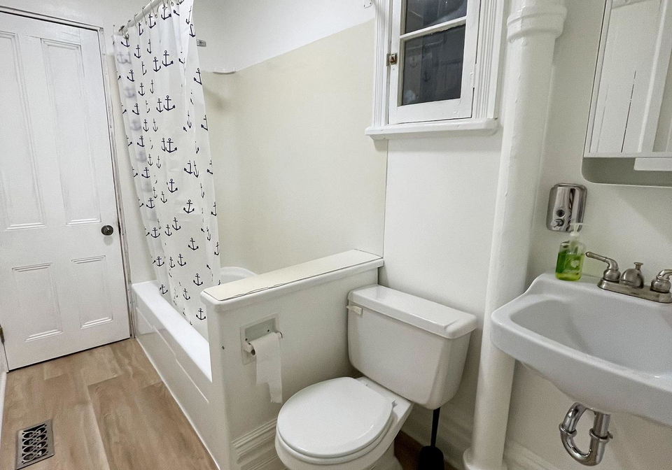 301-cyr-avenue-ottawa-ontario-x13766248