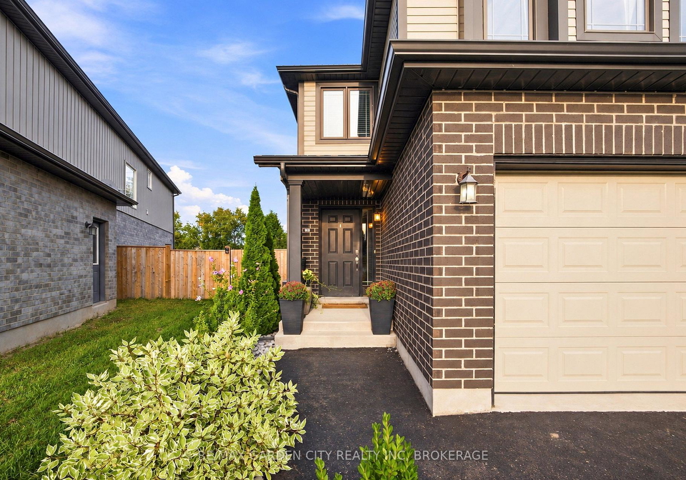 8377-jeffrey-court-niagara-falls-ontario-x13766304