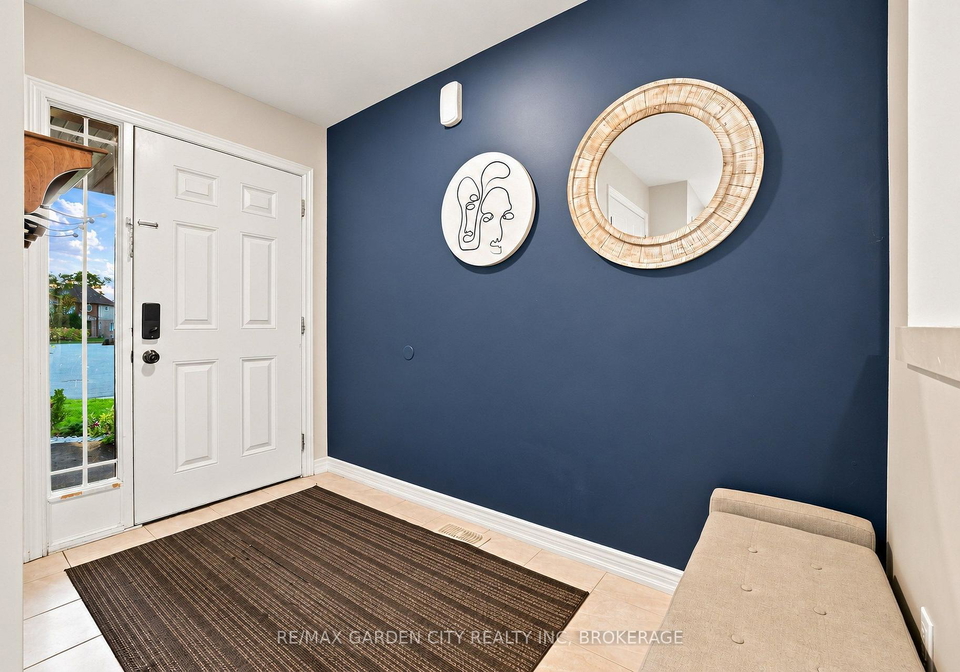 8377-jeffrey-court-niagara-falls-ontario-x13766304