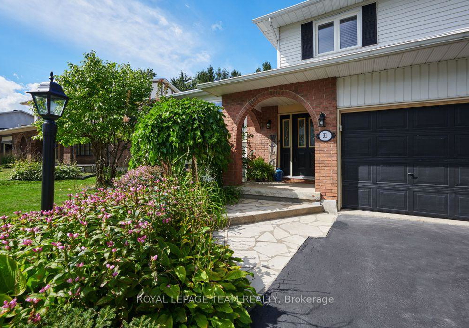 31-elke-drive-ottawa-ontario-x13766386