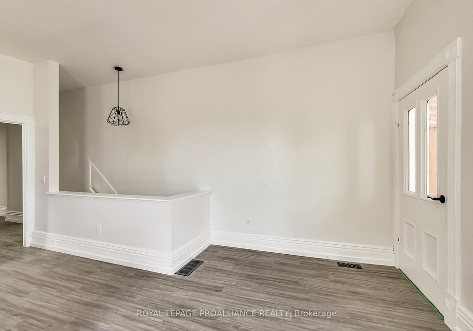 613-union-street-peterborough-ontario-x13766460