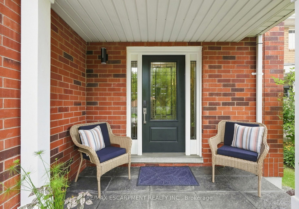 48-bridgeport-crescent-hamilton-ontario-x13766552