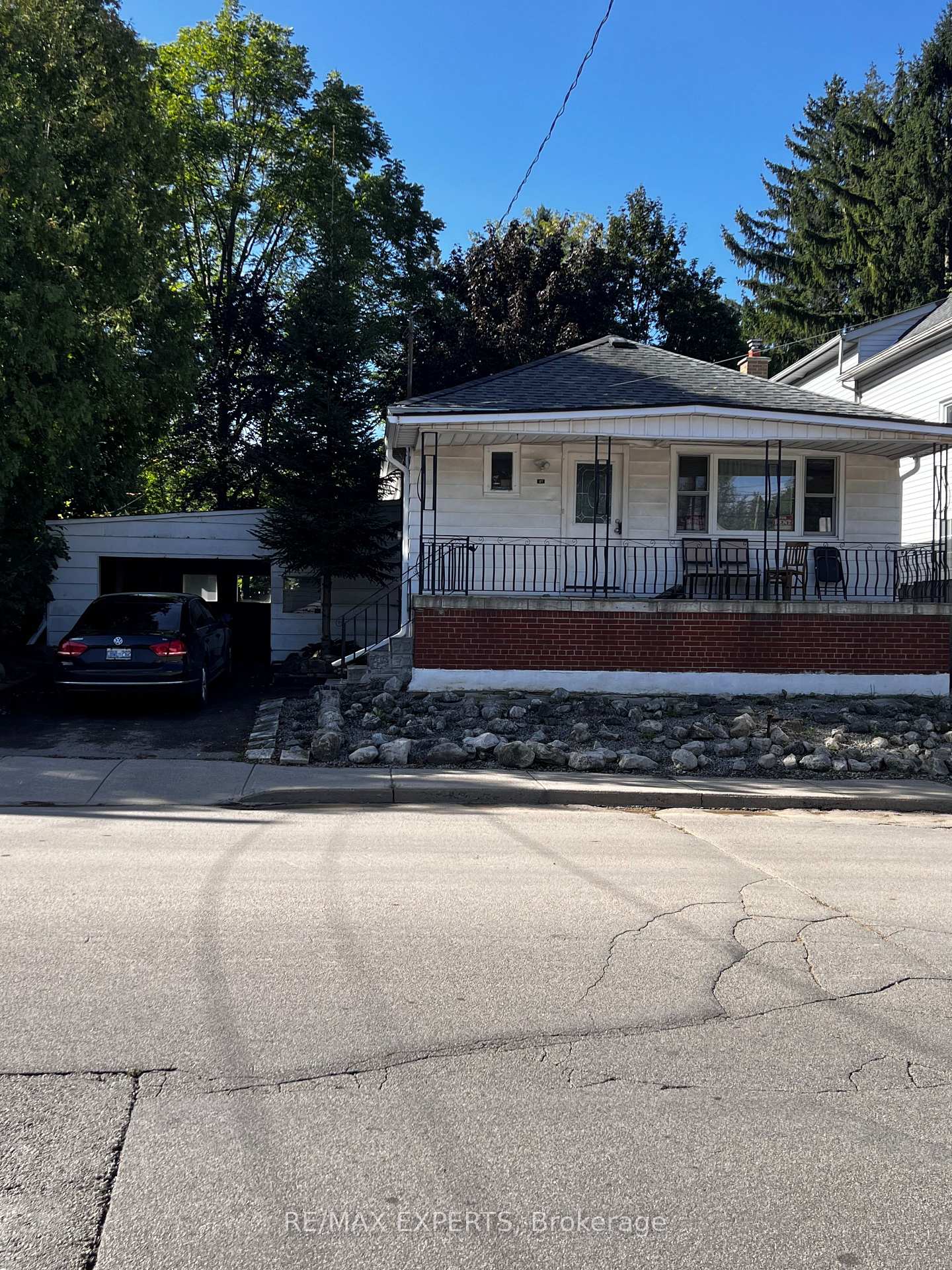 127-whitney-avenue-hamilton-ontario-x13766644
