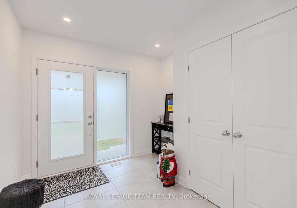 1407-hemlock-road-ottawa-ontario-x13766690