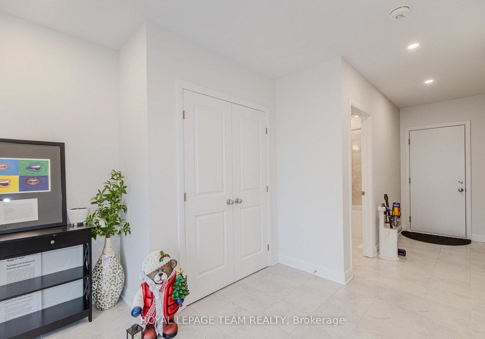 1407-hemlock-road-ottawa-ontario-x13766690