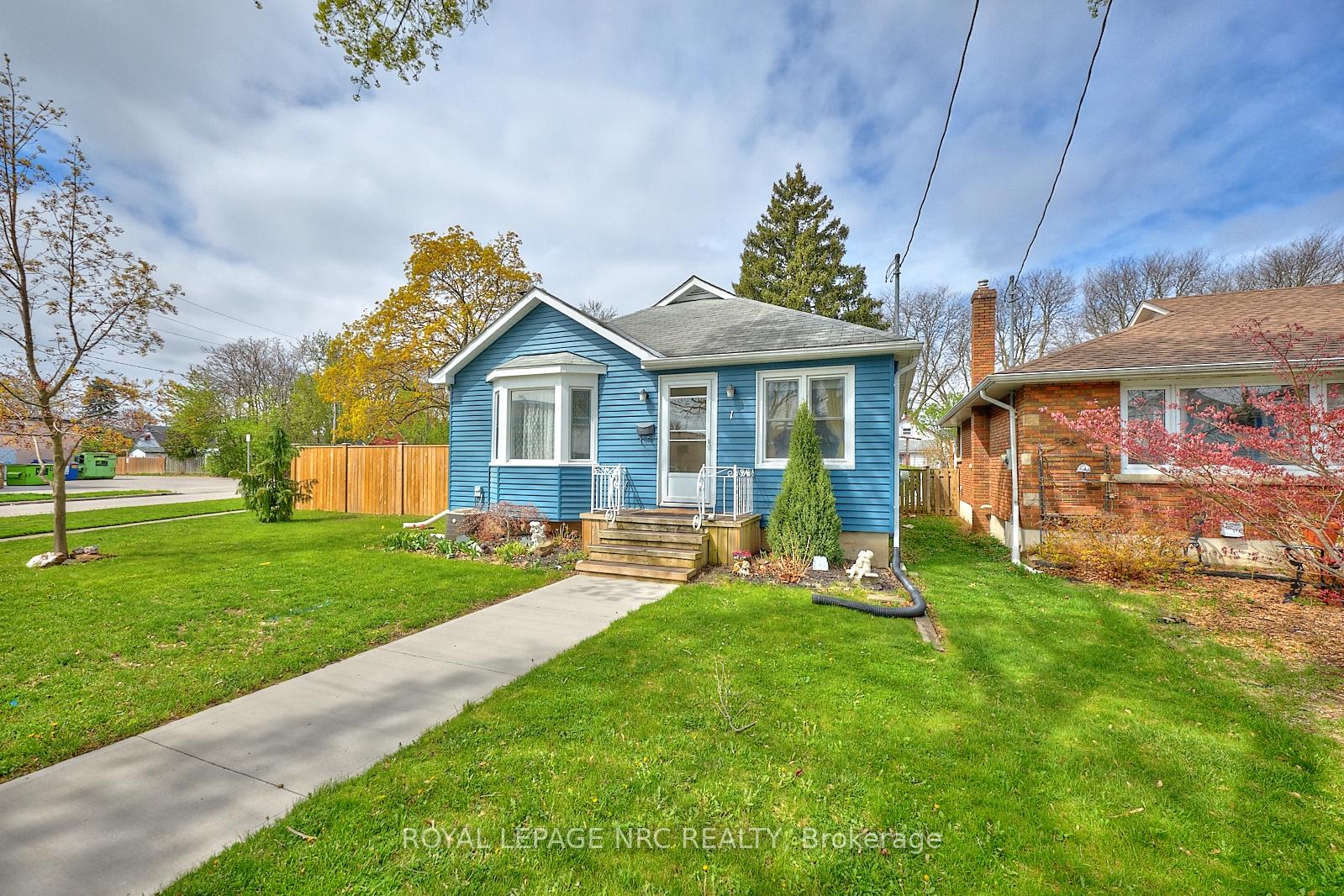 1-thorndale-avenue-st-catharines-ontario-x13767070