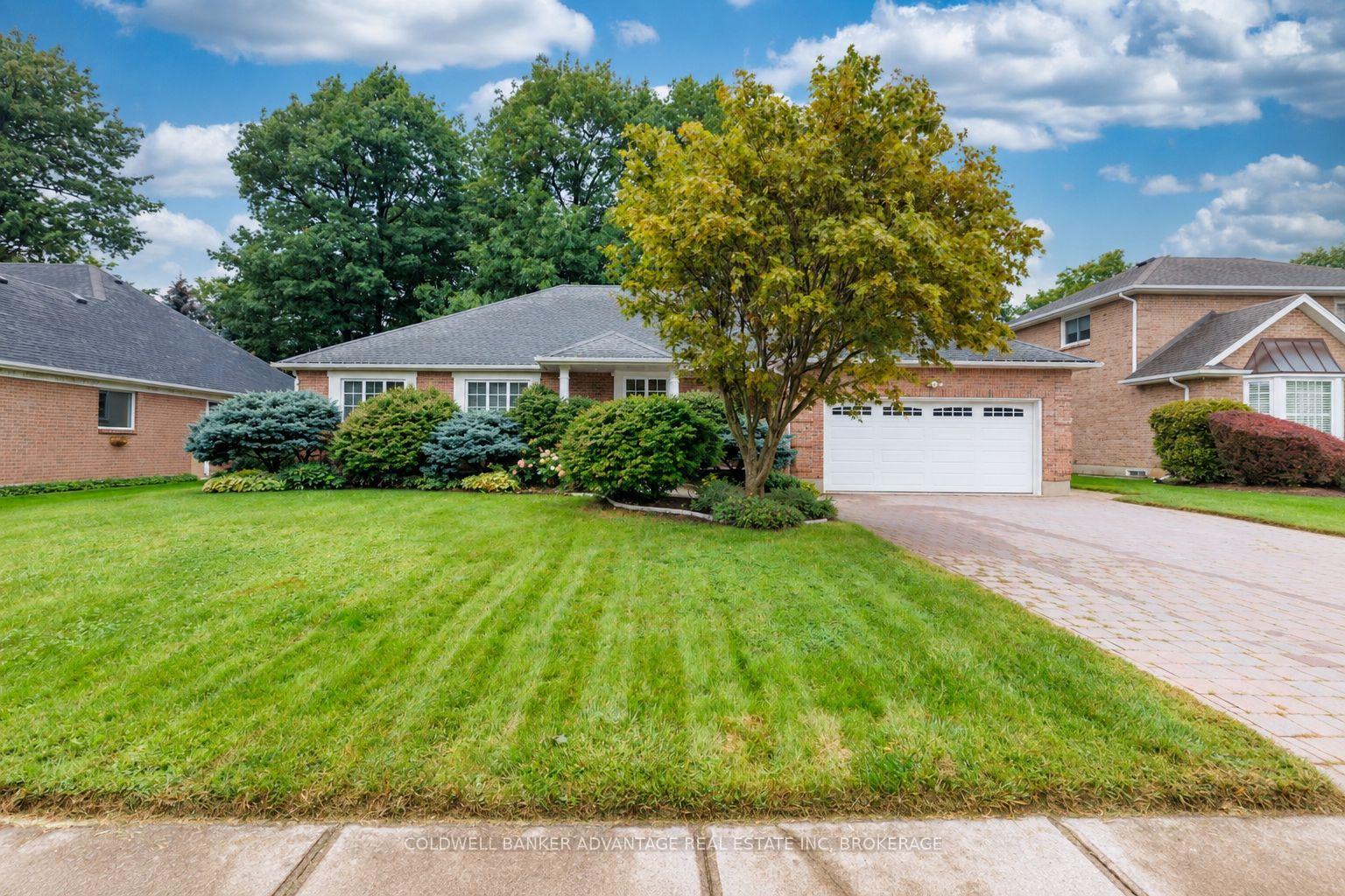 8165-mount-olive-crescent-niagara-falls-ontario-x13767120