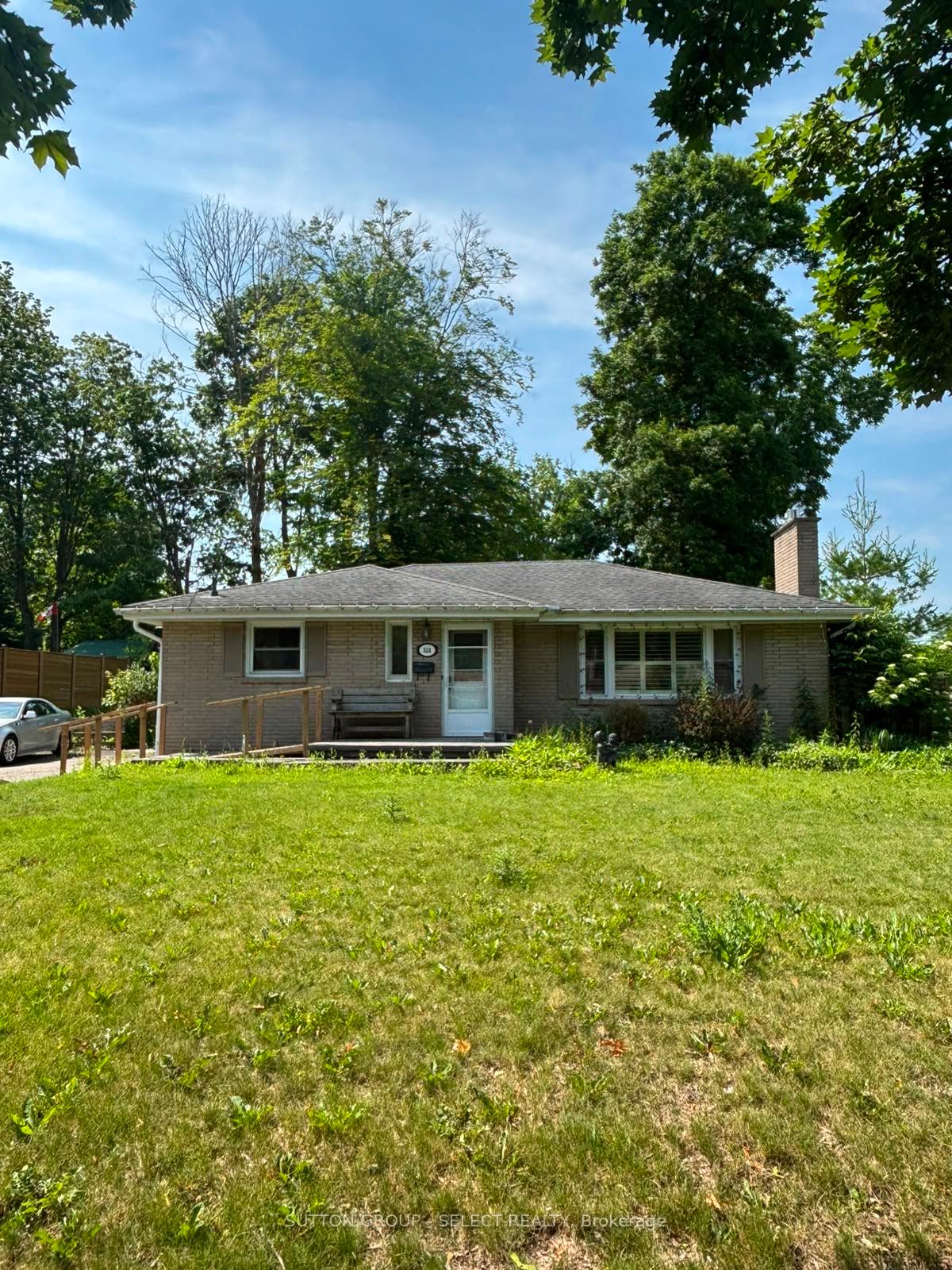 316-ridgewood-crescent-london-south-ontario-x13767412