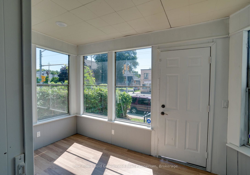 1420-university-avenue-w-windsor-ontario-x13767416