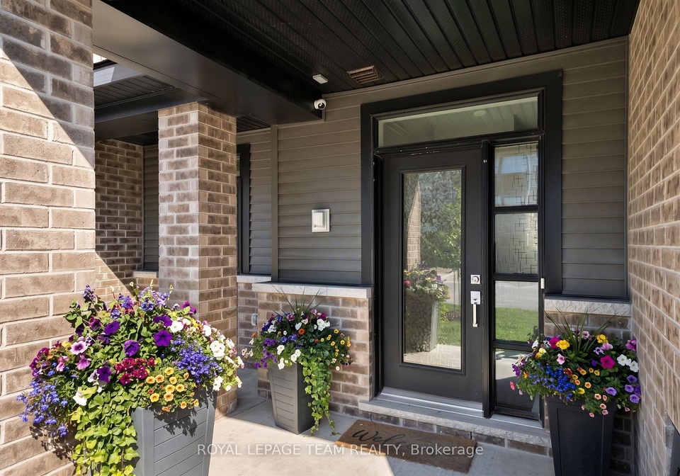 719-doneraile-walk-ottawa-ontario-x13767758