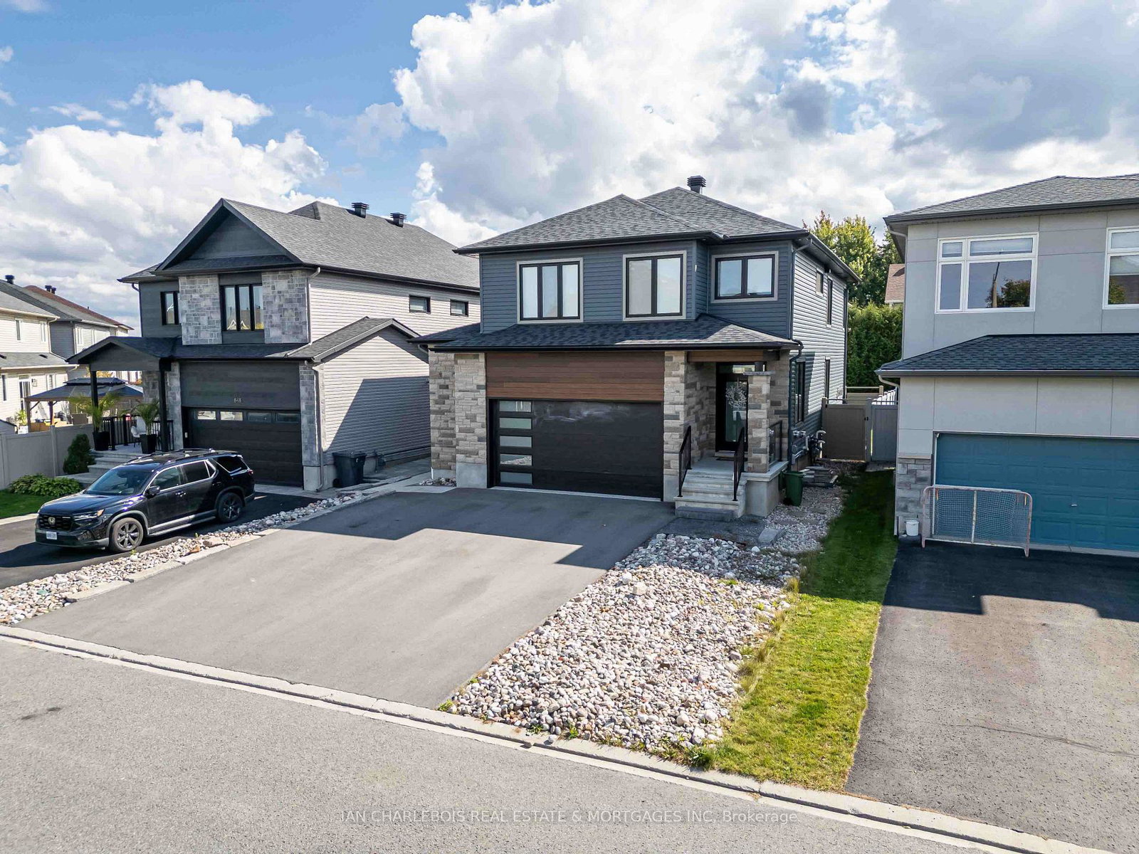 846-rockson-crescent-ottawa-ontario-x13767954