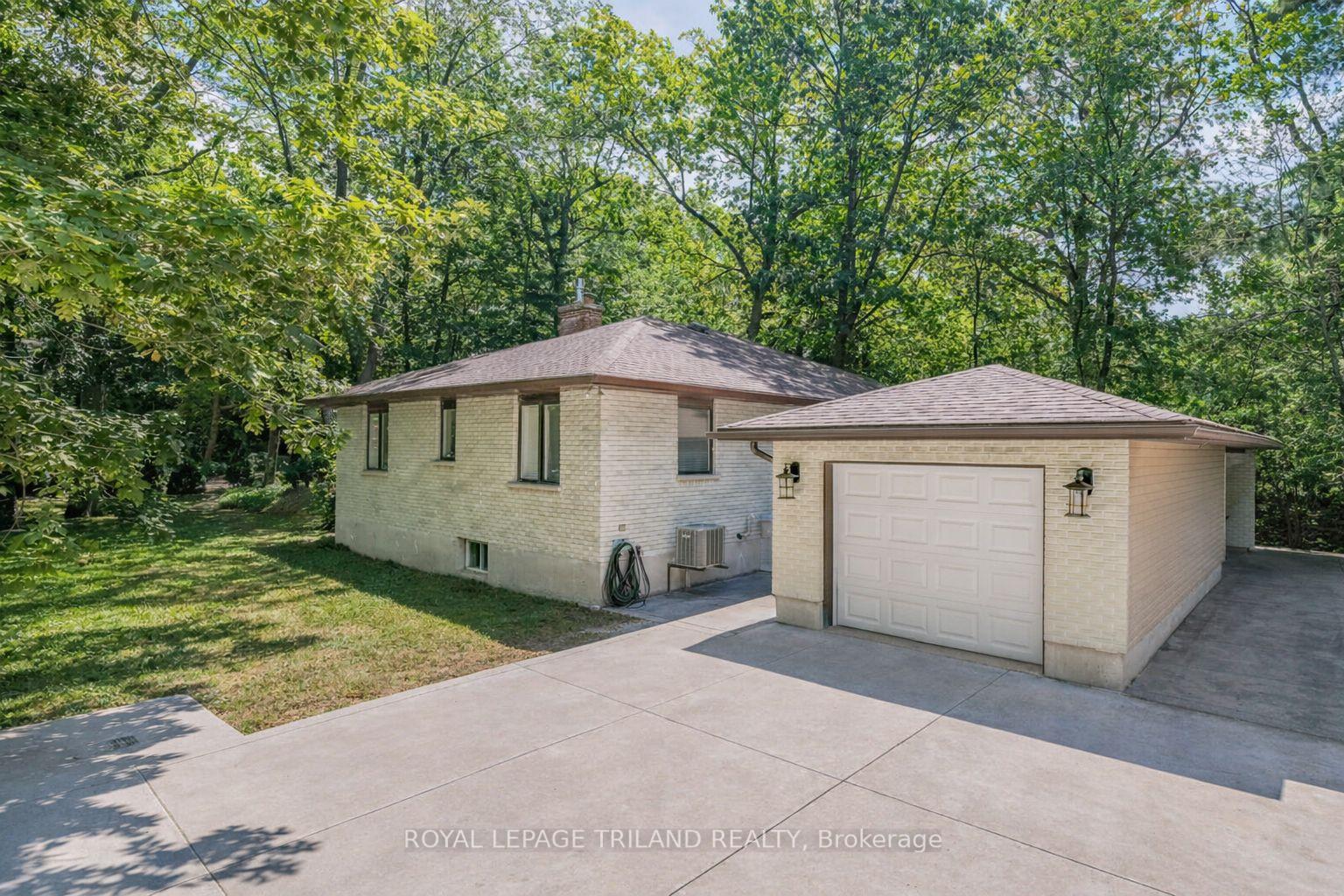 33-forest-avenue-south-huron-ontario-x13768102