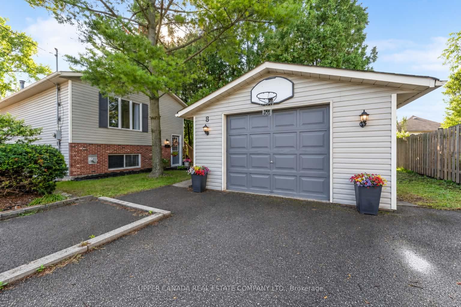 8-rose-street-st-catharines-ontario-x13768216