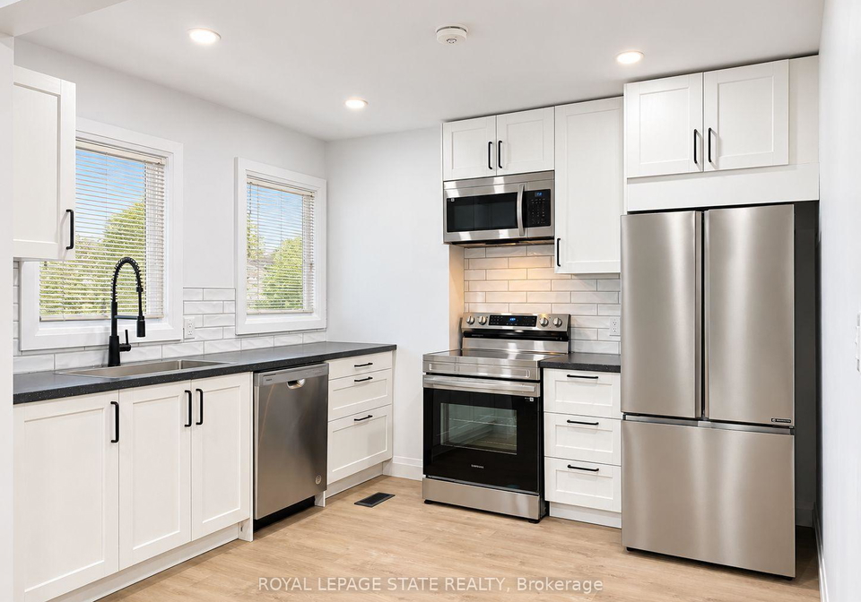 24-sandalwood-avenue-hamilton-ontario-x13768240
