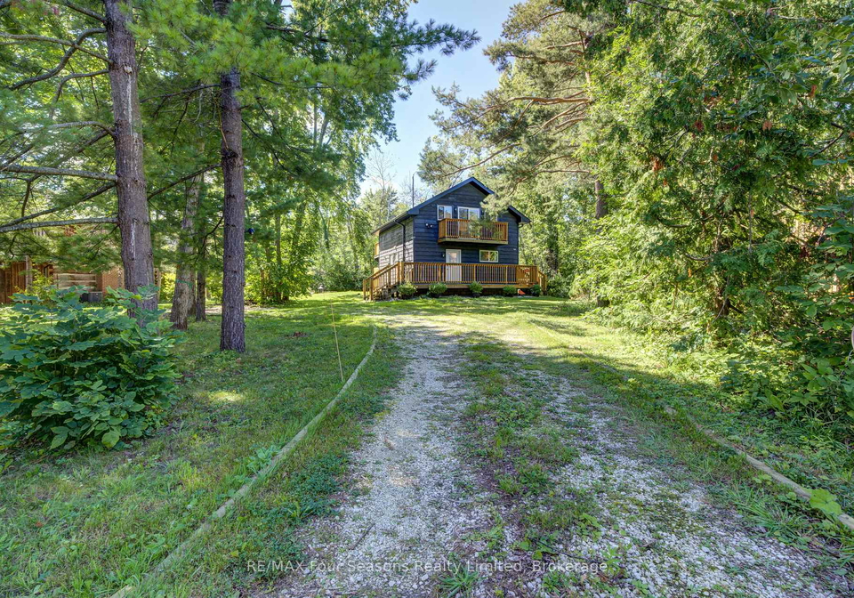 126-martin-grove-n-blue-mountains-ontario-x13768476