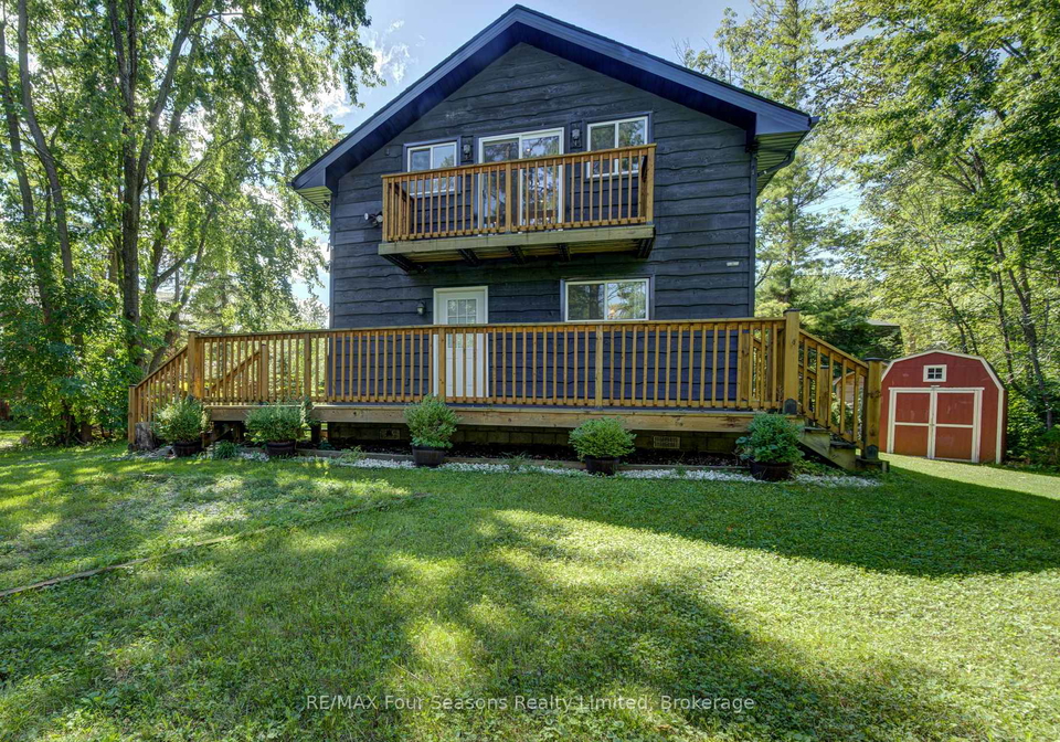 126-martin-grove-n-blue-mountains-ontario-x13768476