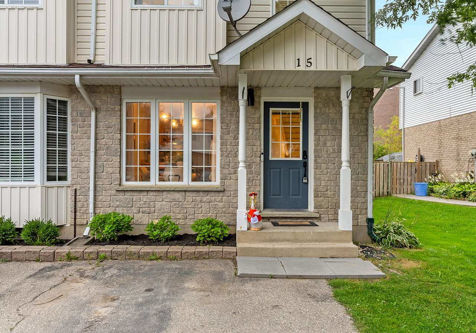 15-farrell-lane-wellington-north-ontario-x13768538