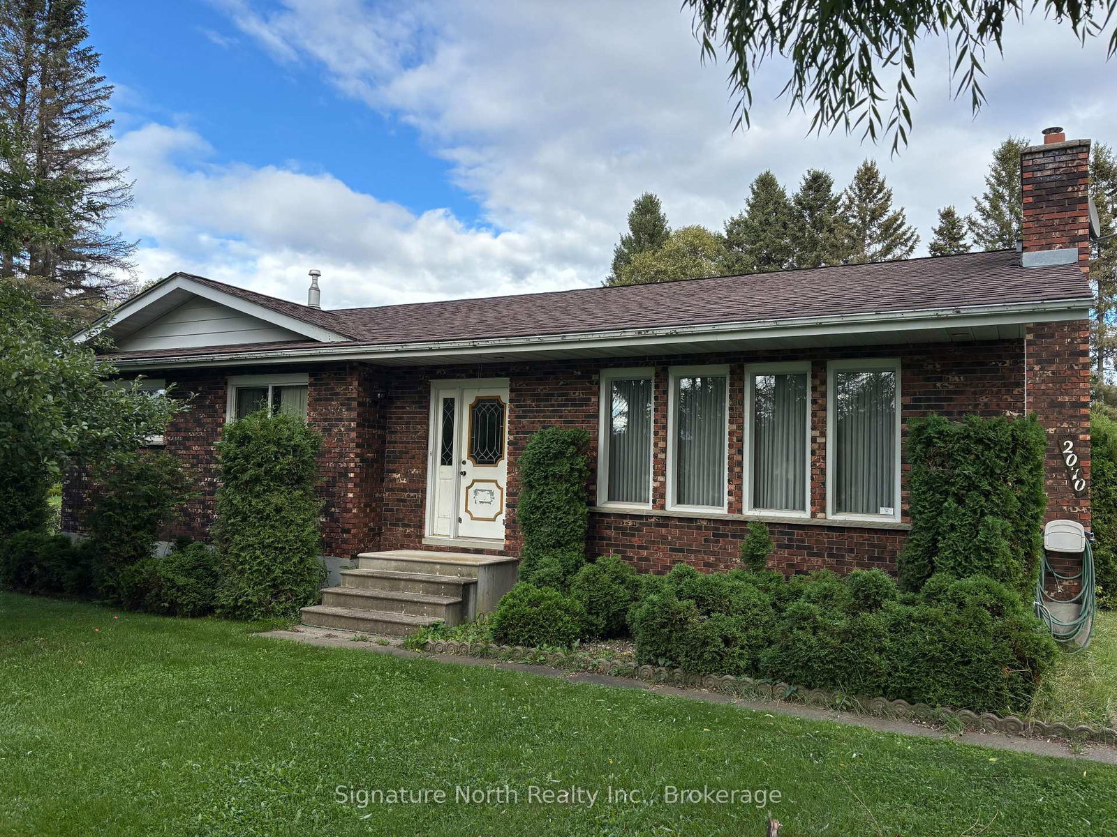 2070-piper-avenue-thunder-bay-ontario-x13768588