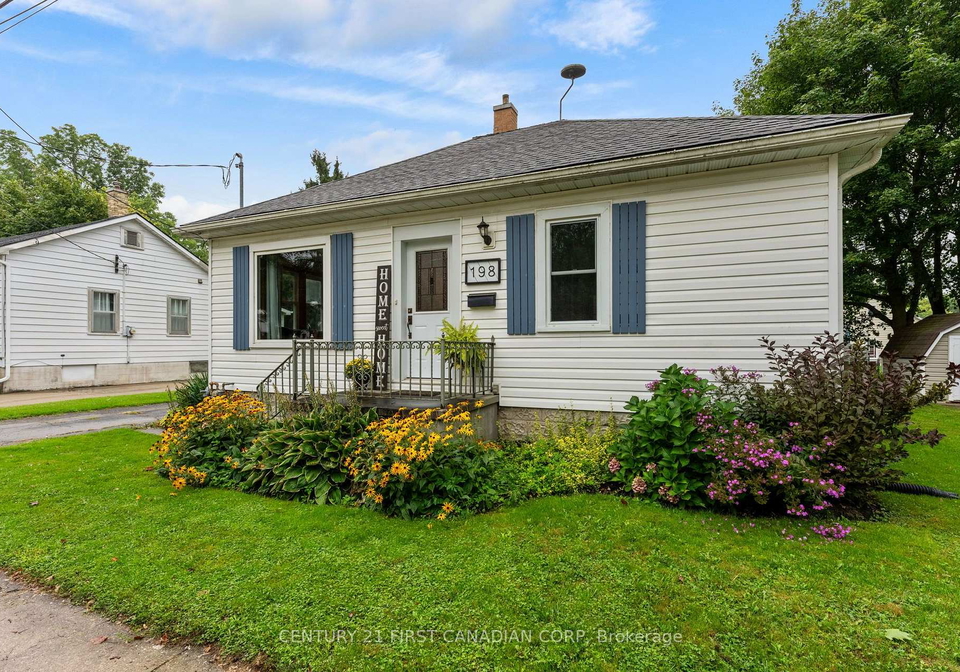 198-trafalgar-street-west-perth-ontario-x13768636